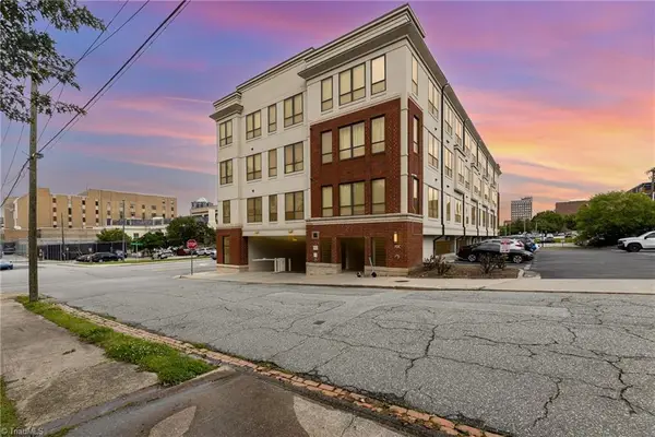 411 W Washington Street #105, Greensboro, NC 27401