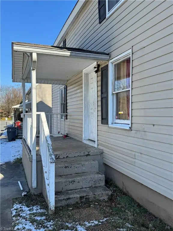 607 Lancaster Drive, Reidsville, NC 27320 - Image #2