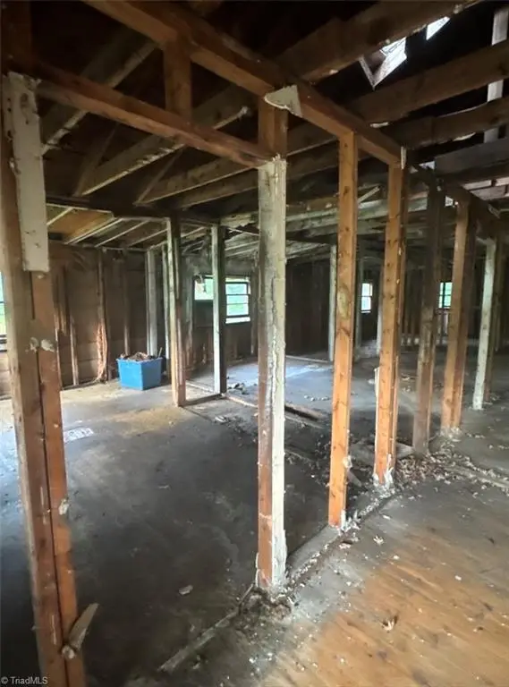 209 Brooks Road, Reidsville, NC 27320 - Image #3