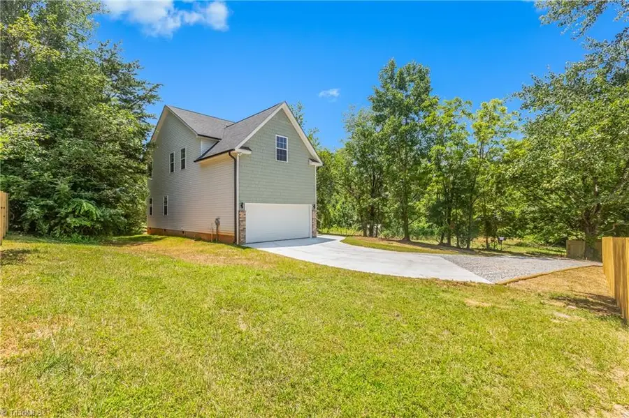 411 Motif Lane, Winston Salem, NC 27107 - Image #2