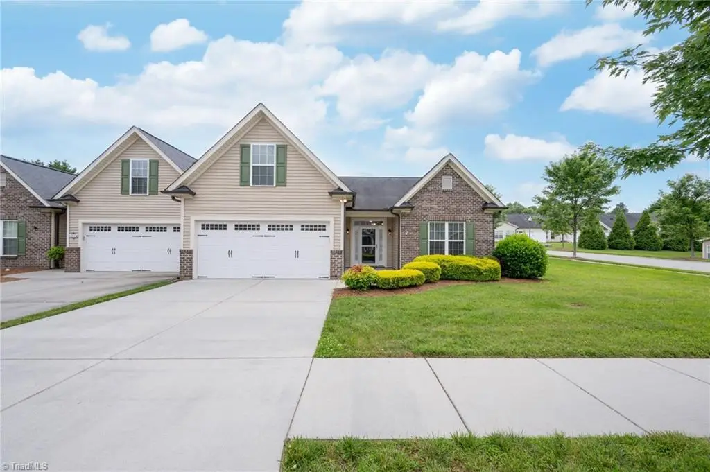 6294 Langdon Village Court, Clemmons, NC 27012 - Image #1