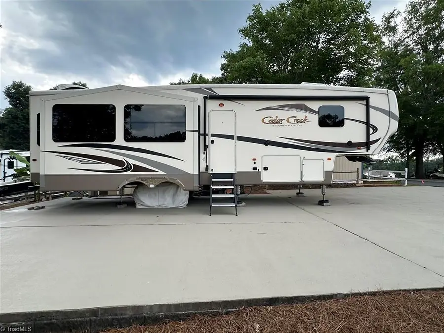 104 Cardinal Drive, New London, NC 28127 - Image #3