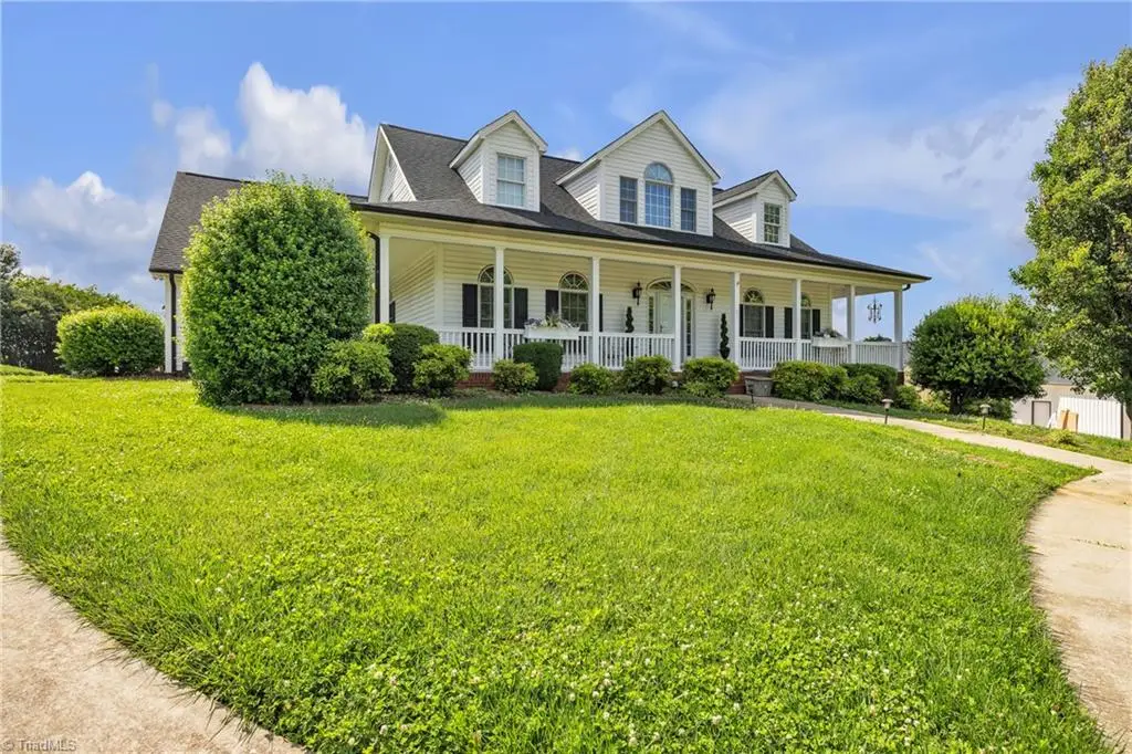 129 Renaissance Place, Statesville, NC 28625 - #1