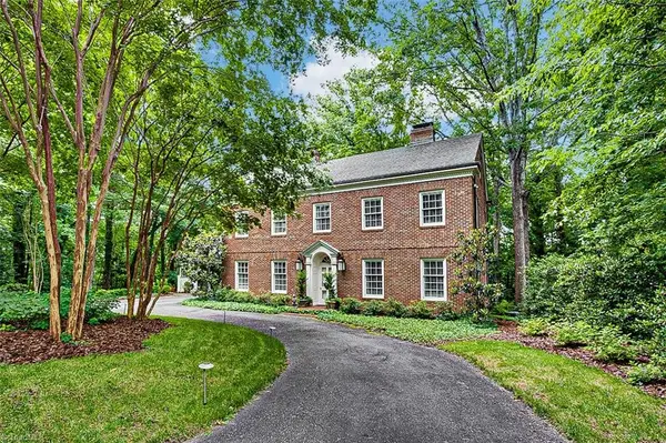 1582 Westmont Drive, Asheboro, NC 27205