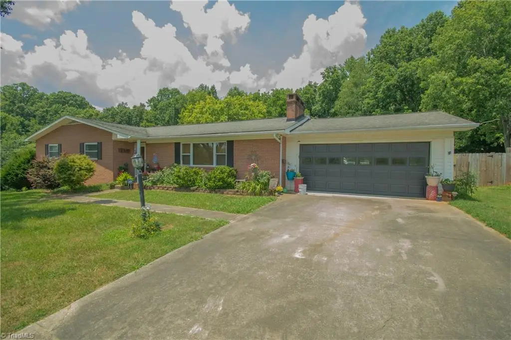 1014 Hill Avenue, Wilkesboro, NC 28697 - Image #1