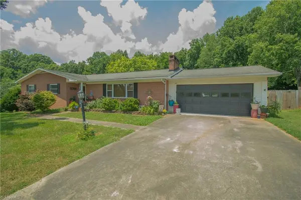 1014 Hill Avenue, Wilkesboro, NC 28697