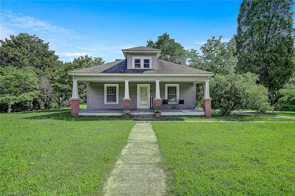 2417 Statesville Boulevard, Salisbury, NC 28147