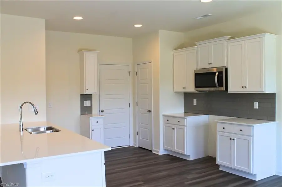 3517 Wilcox Court, Greensboro, NC 27405 - Image #3