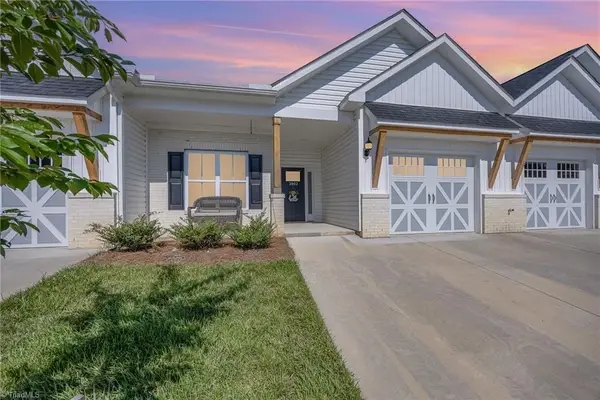 3903 Sudley Point, Jamestown, NC 27282