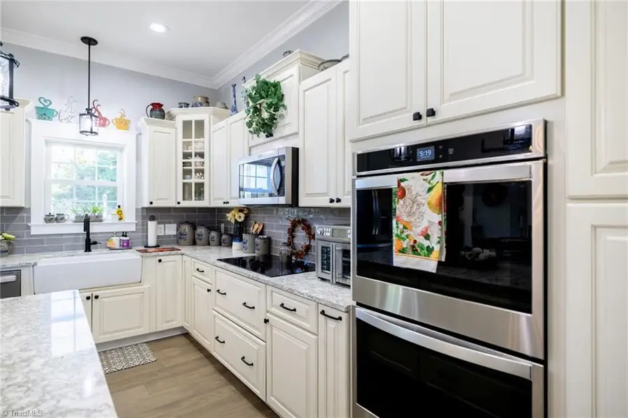 461 Chestnut Ridge Drive, Jefferson, NC 28640 - Image #3