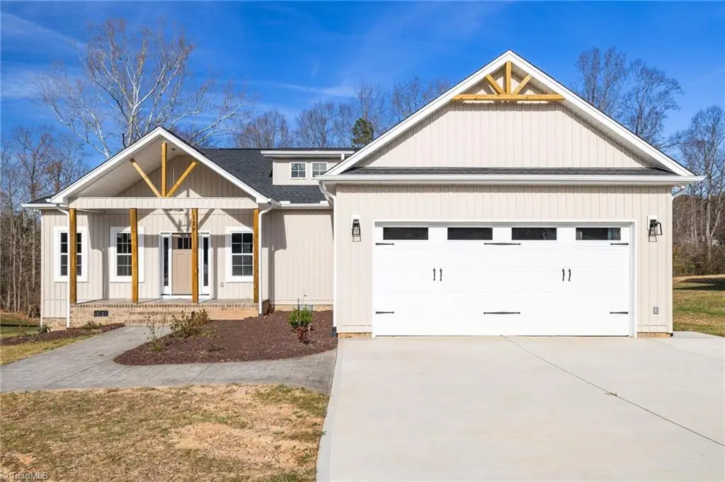 129 Legacy Lane, Eden, NC 27288 - Image #1