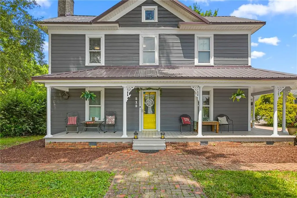 212 Fayetteville Street S, Liberty, NC 27298 - Image #1