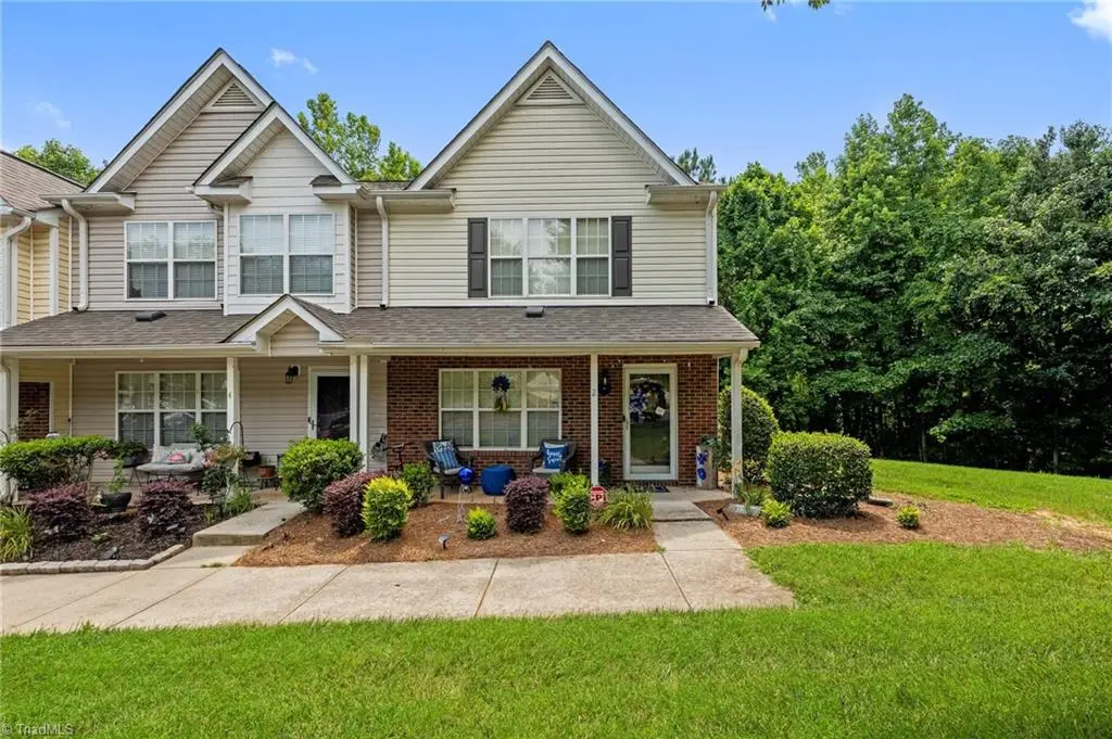 2 Tannenbaum Circle, Greensboro, NC 27410 - Image #1