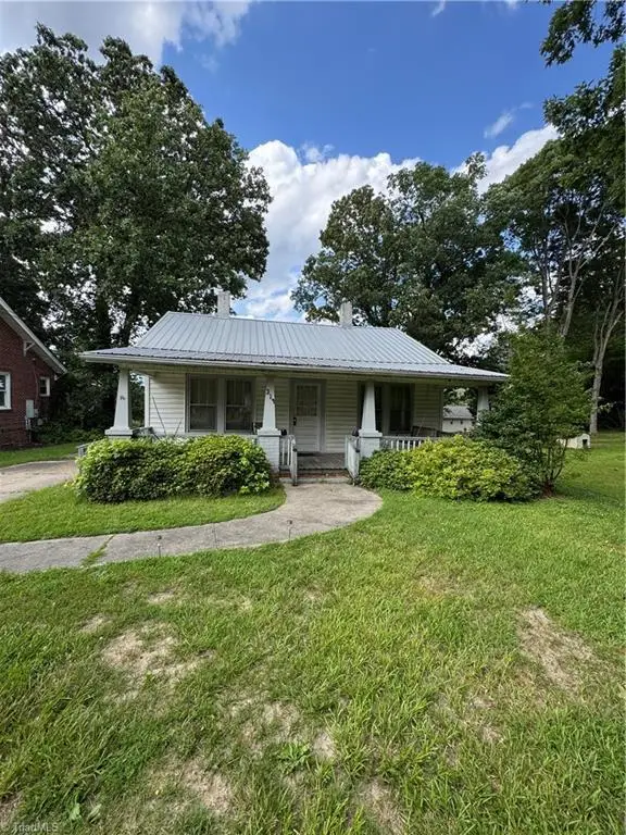 319 Hazel Avenue, Archdale, NC 27263 - Image #1