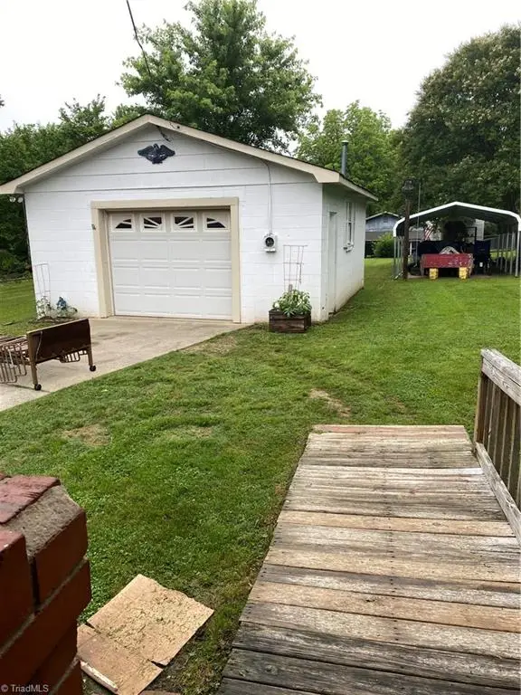 112 Field Street, Reidsville, NC 27320 - Image #2