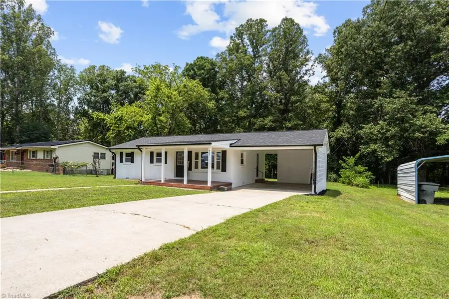 907 Conover Drive, Eden, NC 27288 - Image #2