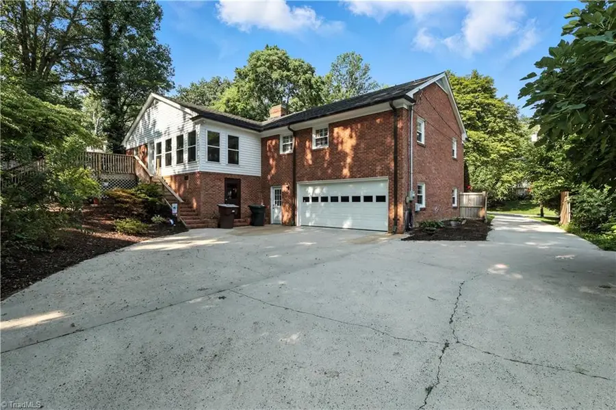 2008 Downing Street, Greensboro, NC 27410 - Image #3