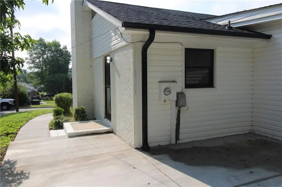 920 Gales Avenue, Winston Salem, NC 27103 - Image #3