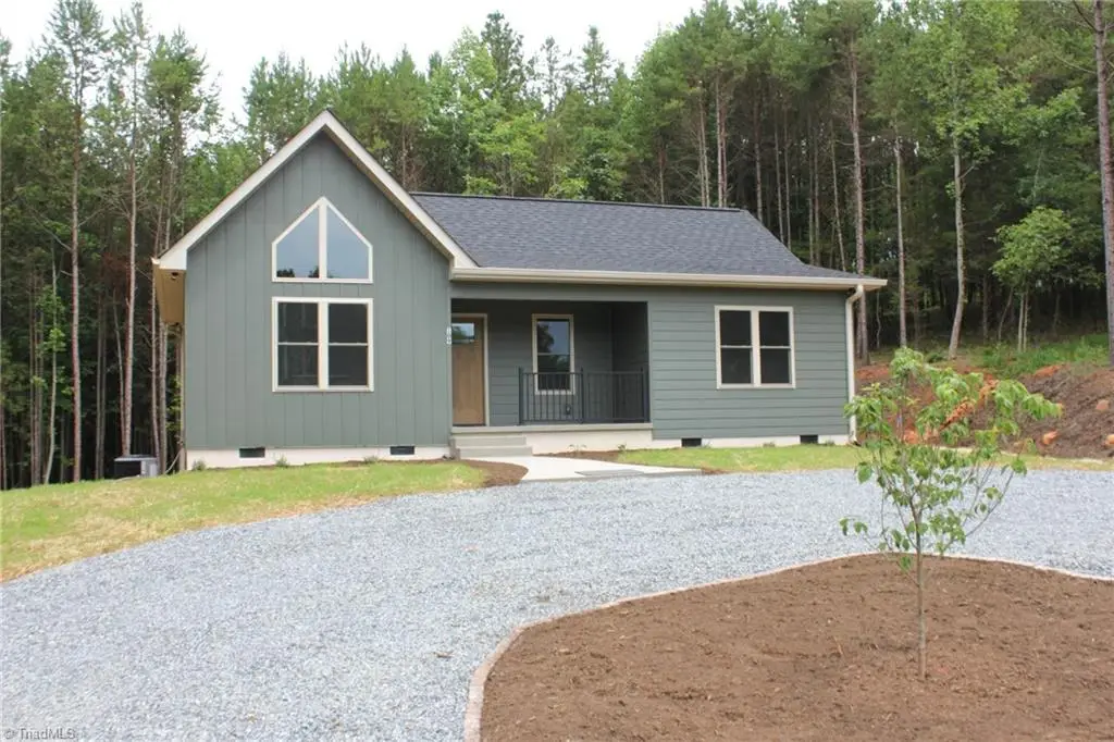 109 Blue Ridge Avenue Extension, Elkin, NC 28621 - Image #1