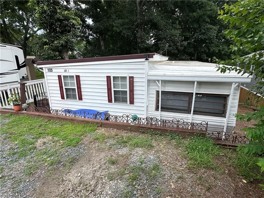 105 Marina Lane, New London, NC 28127 - Image #3