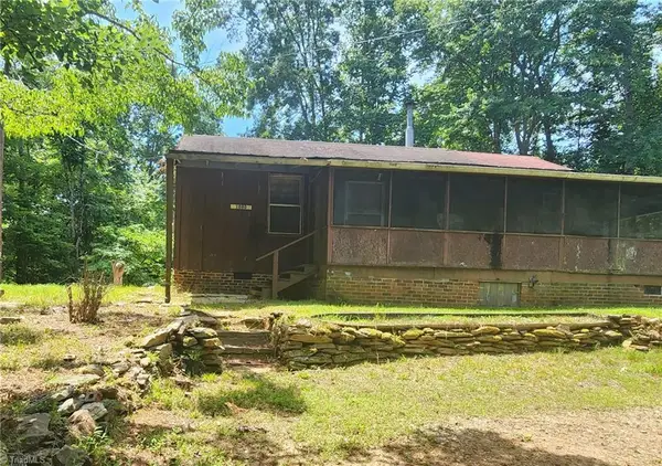 1080 Kudzu Lane, Danbury, NC 27016