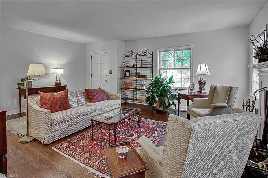 1303 W Cornwallis Drive, Greensboro, NC 27408 - Image #3