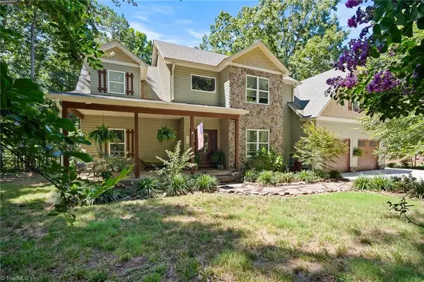 162 Potters Landing, Denton, NC 27239