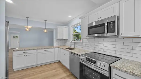 502 Thomas Street, Reidsville, NC 27320