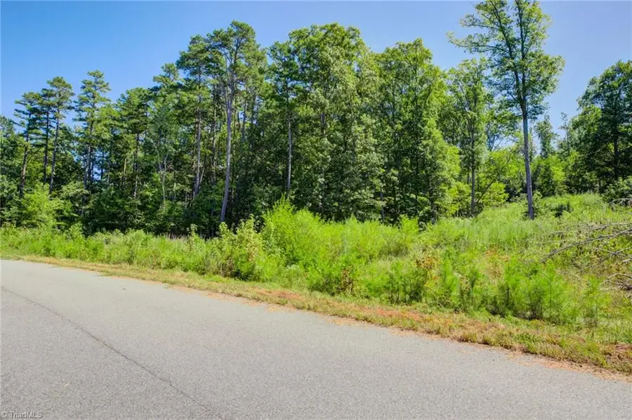 000 Harborgate Drive, Denton, NC 27239 - Image #3