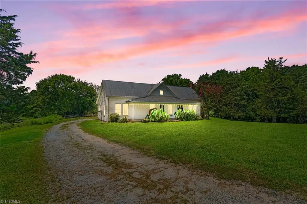 3433 Rolling Road, High Point, NC 27265 - Image #1