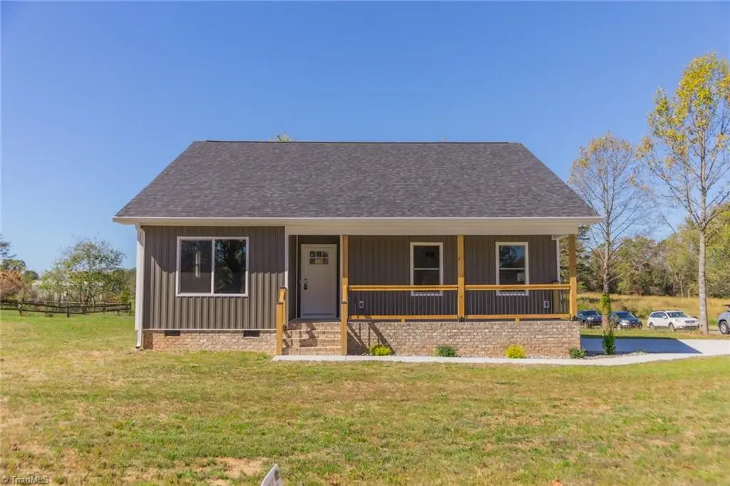 107 Viewmont Lane, Ronda, NC 28670 - Image #1