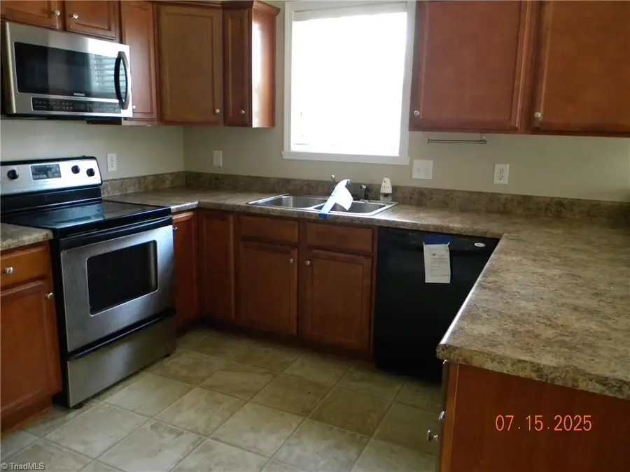 5842 Sunny Ridge Trail, Clemmons, NC 27012 - Image #3