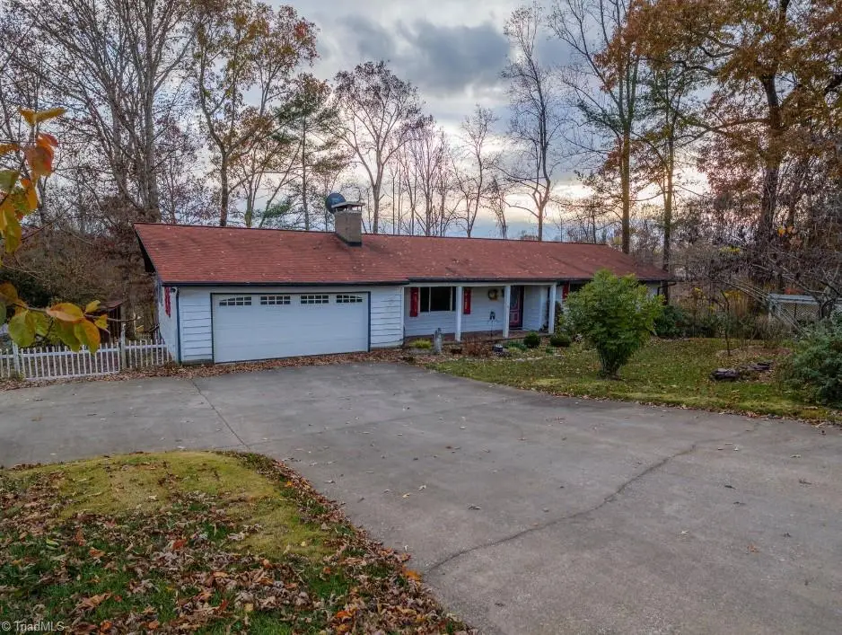 344 Knollwood Drive, Wilkesboro, NC 28697 - Image #1