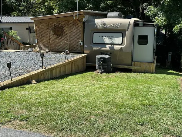 117 Pier Avenue, New London, NC 28127