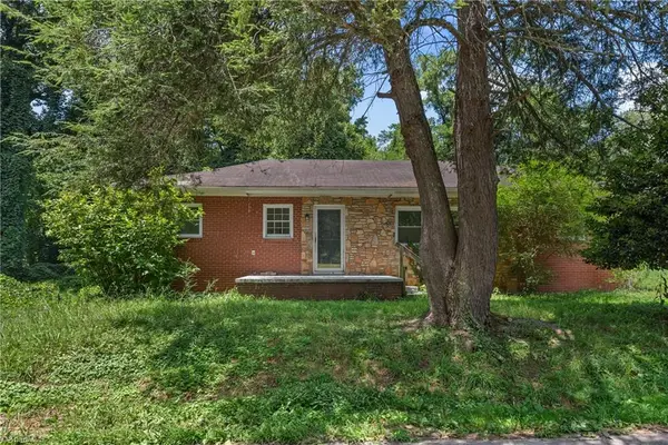 4656 Walcott Street, Winston-Salem, NC 27106