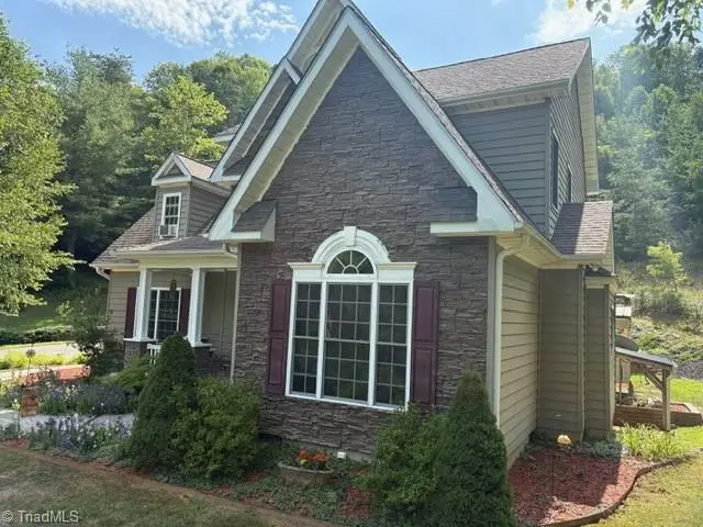 3186 Silas Creek Road, Lansing, NC 28643 - Image #3