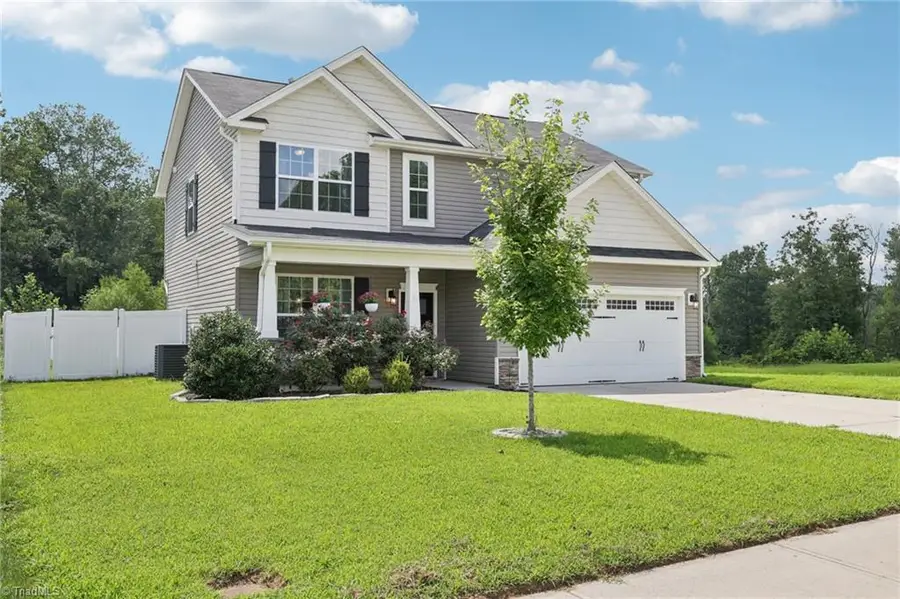 1967 Kippen Drive, Kernersville, NC 27284 - Image #3