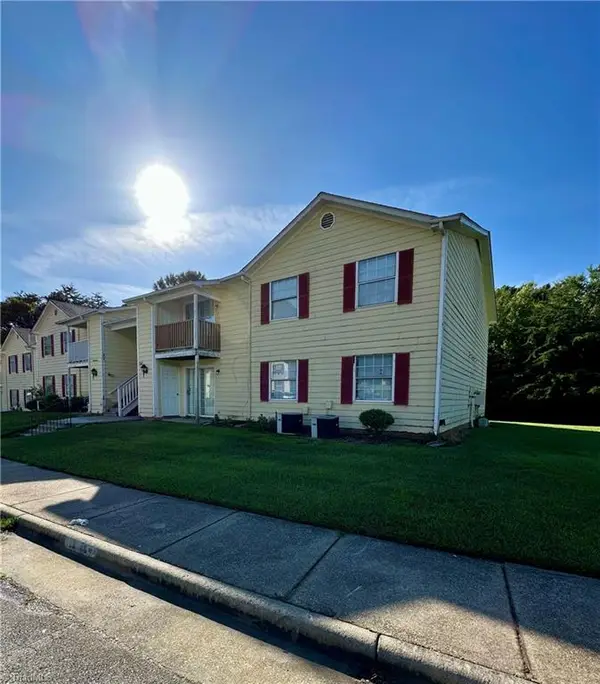 511 Mystic Drive #E, Greensboro, NC 27406