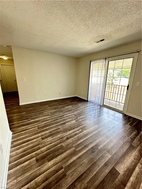 511 Mystic Drive #E, Greensboro, NC 27406 - Image #2