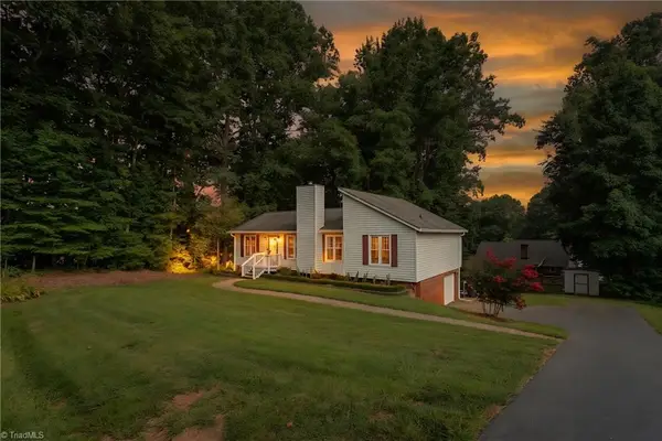 2201 Blue Stone Lane, Winston-Salem, NC 27107