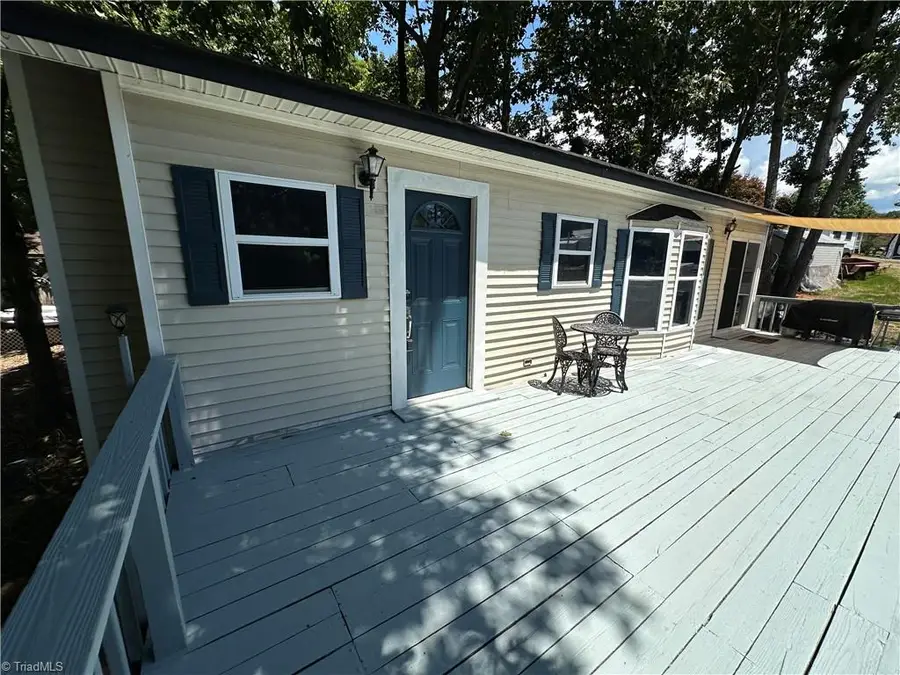 112 N Cardinal Drive, New London, NC 28127 - Image #3