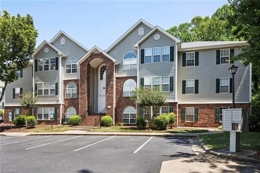 134 Scholastic Court, Winston Salem, NC 27106 - Image #3