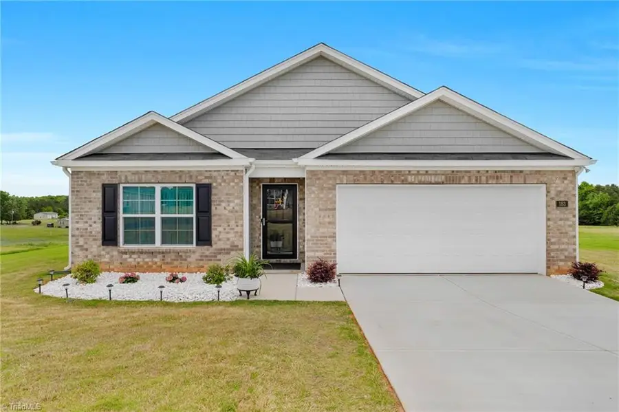 183 Alamos Avenue, Lexington, NC 27295 - Image #2