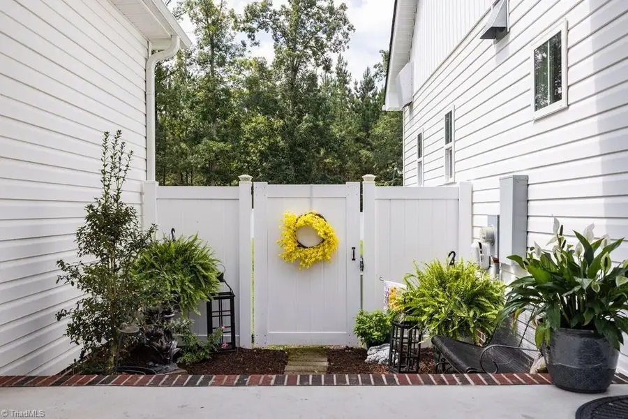 808 John Black Road, Lexington, NC 27292 - Image #2