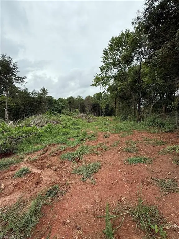 2770 Green Oaks Drive, Winston Salem, NC 27107 - Image #2