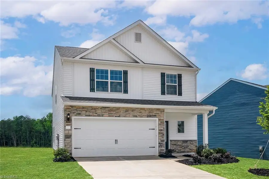 3441 Robindale Drive, Winston Salem, NC 27107 - Image #2