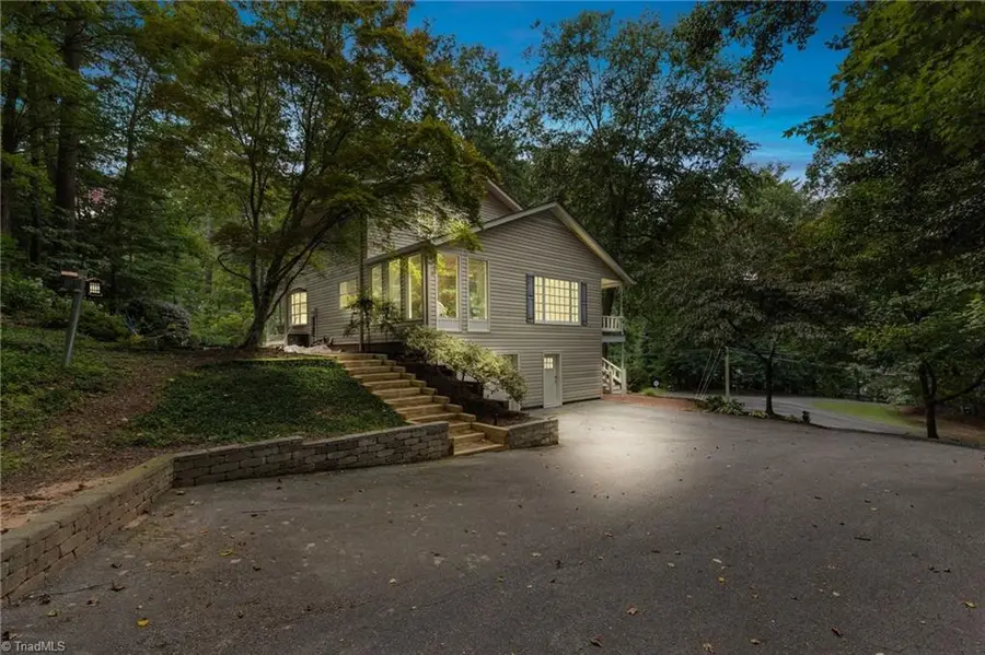 426 Lakewood Drive, Wilkesboro, NC 28697 - Image #3