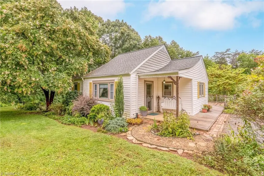 2176 Vienna Dozier Road, Pfafftown, NC 27040 - Image #2