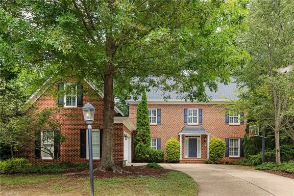 18 Windrock Way, Greensboro, NC 27455