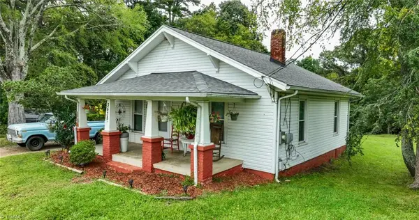 3438 Dillon Road, Jamestown, NC 27282